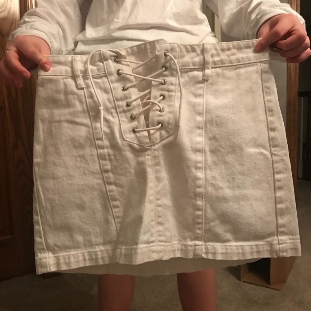 Kendal and Kylie skirt